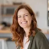 Photo of linda whitmore.